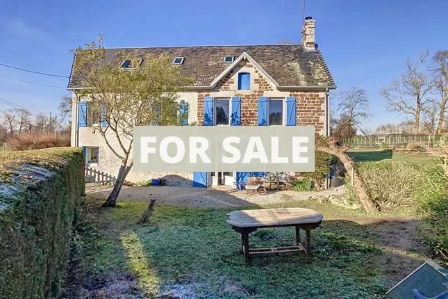 Detached house for sale in Brehal, Basse-Normandie, 50290, France