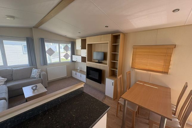 Orchard Views Holiday Park, Burmarsh Road, Romney Marsh photo 2