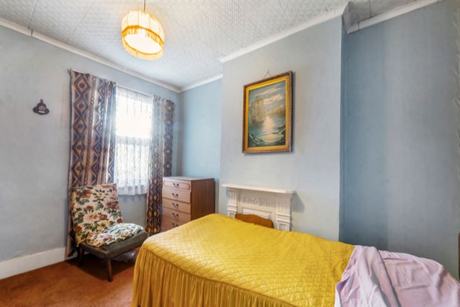 Terraced house for sale in Cecil Road, Croydon