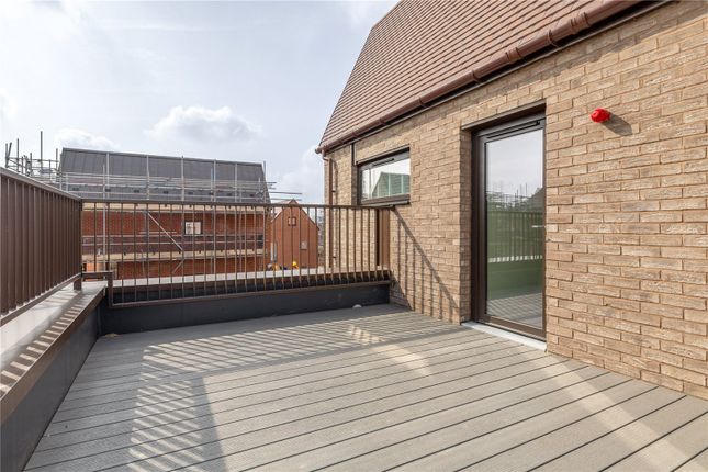 Plot 304, The Fitzwilliam,, Franklin Gardens, Cambridge photo 4
