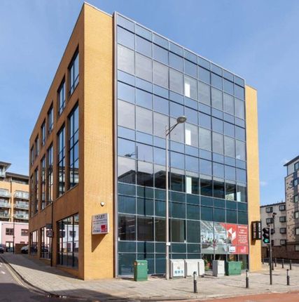 Office to let in Lower Lamb Street, Bristol