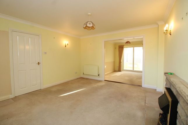 8 Weekaborough Drive, Paignton photo 3