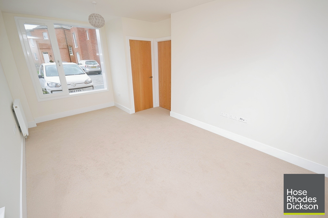 4, Byron Court, Newport photo 3