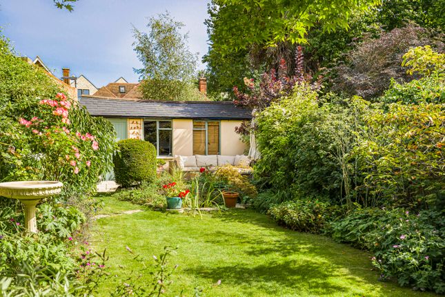 End terrace house for sale in Iffley Fields, Oxford