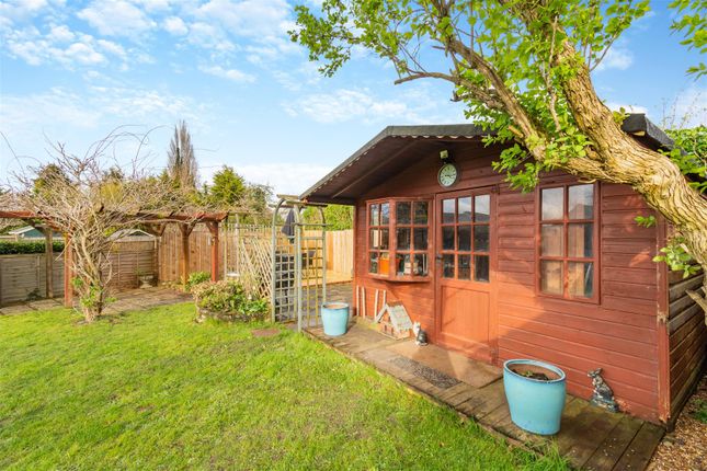 Bungalow for sale in Linton Road, Loose, Maidstone