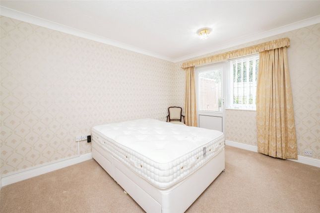 Flat for sale in Havergate, Horstead, Norwich, Norfolk