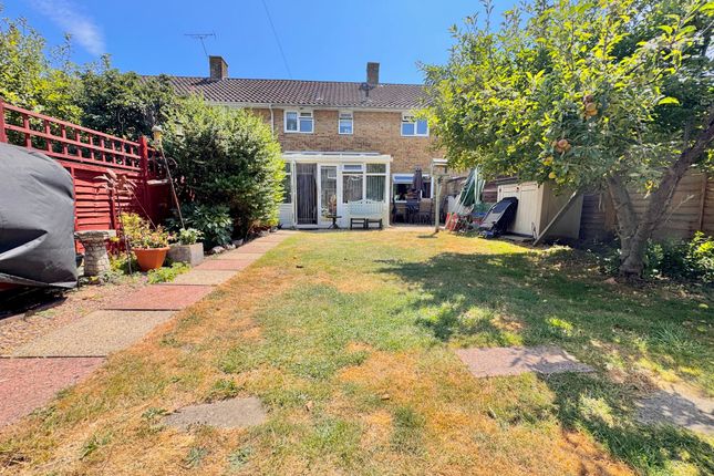 37 Meggeson Avenue, Southampton photo 2