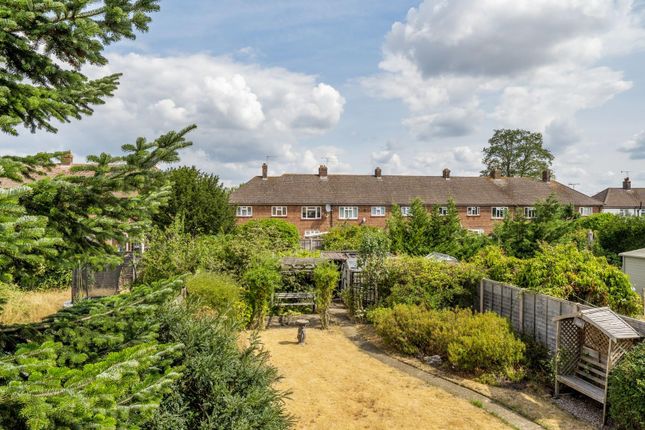126, Eton Wick Road, Windsor photo 2