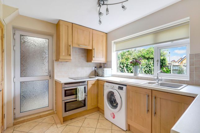 2 Frances Grove, Nottingham photo 4