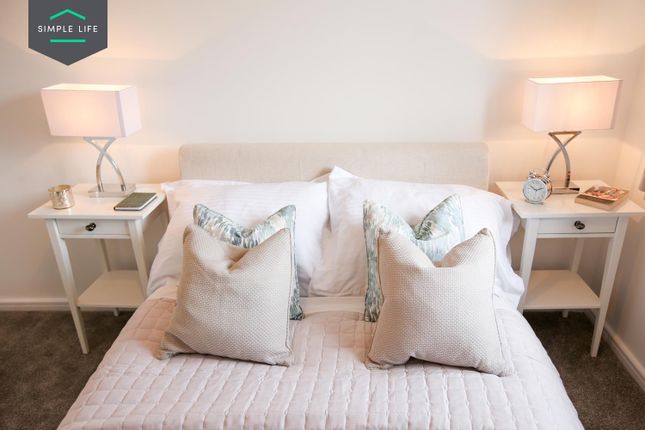 4.Weavera_Bedroom_2.Jpg