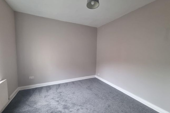 4, Hardy Street, Barrow-in-Furness, Hardy Street, Barrow-in-Furness, Barrow-in-Furness photo 4