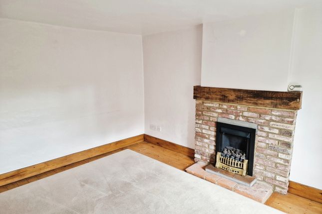 Cottage to rent in Wellington Street, Thame, Oxon