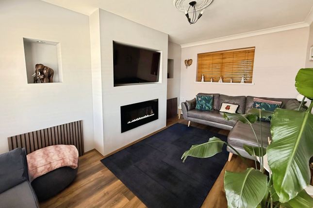 10, Middleton Road, Mansfield photo 2
