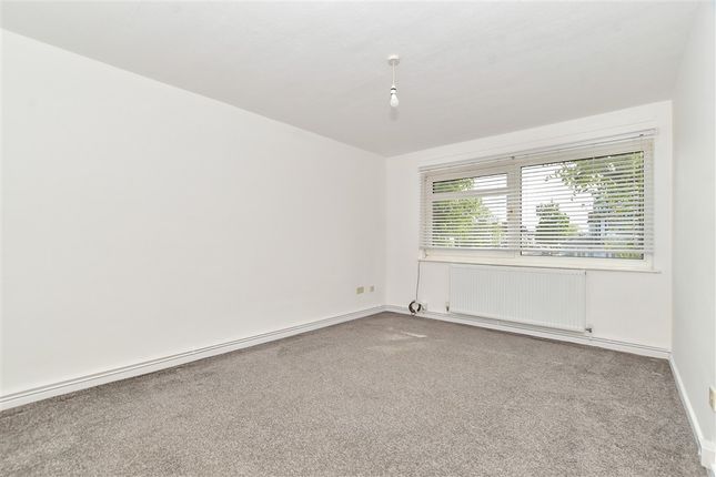 Upminster Road, Hornchurch photo 2