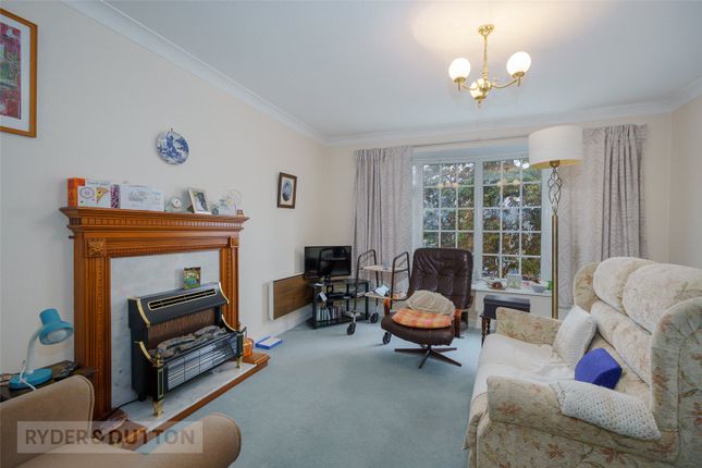 Arncliffe Court, Huddersfield photo 4