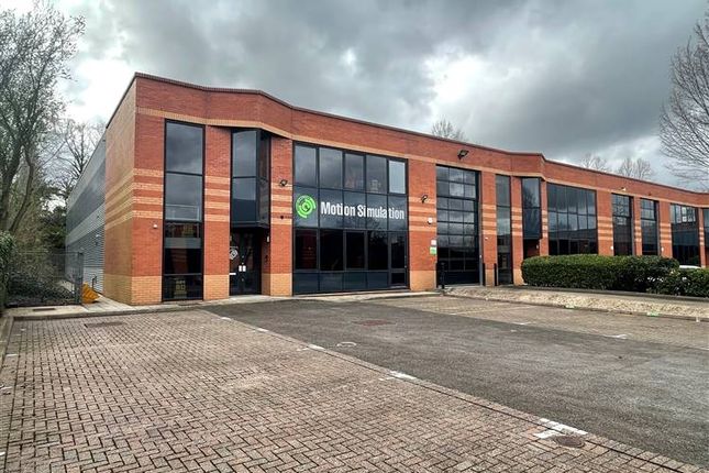Warehouse to let in Unit 10 Cordwallis Park, Clivemont Road, Maidenhead