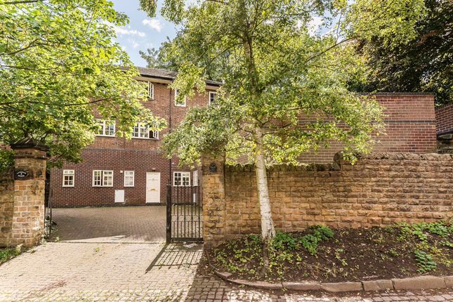 4 Elm Bank Drive, Nottingham photo 5