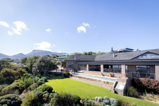 Detached house for sale in Gondolier Close, Noordhoek, Cape Town, Western Cape, South Africa