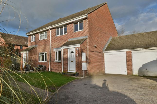 Thumbnail Semi-detached house for sale in Grindle Close, Thatcham