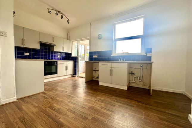 42, Quex View Road, Kent photo 3