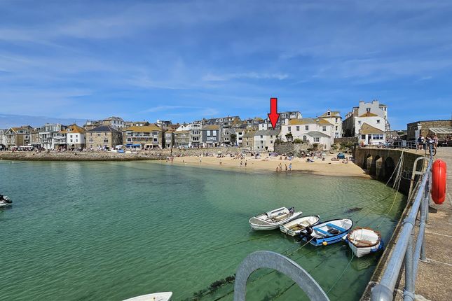 Mermaids Cove, 9, Quay Street, St. Ives photo 2