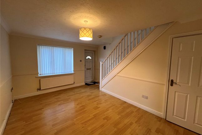 14, Clos Plas Isaf, Llanelli photo 3
