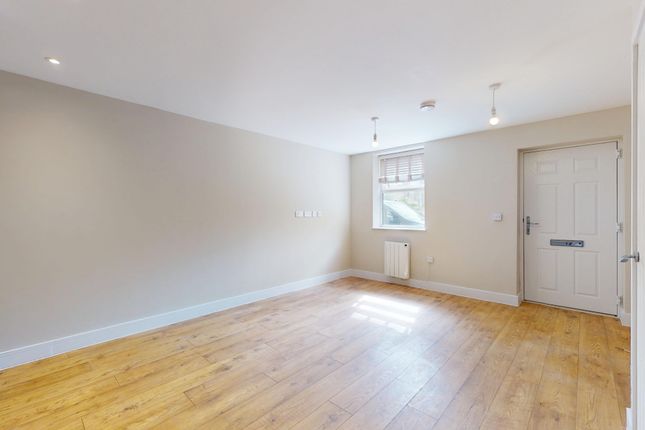 Flat 2, Sycamore Apartments, Sheffield photo 4