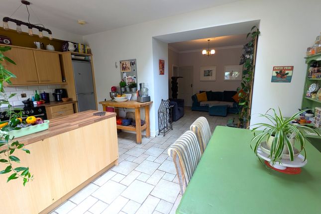 23 Polkyth Road, St. Austell photo 4