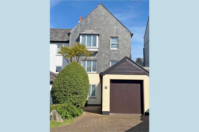 Lamorna, 4 Bosloggas Mews, Falmouth photo 3