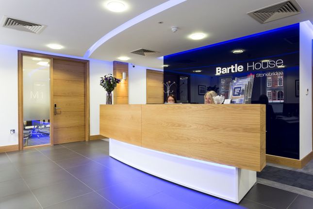 Thumbnail Office to let in Bartle House, 9 Oxford Court, Manchester