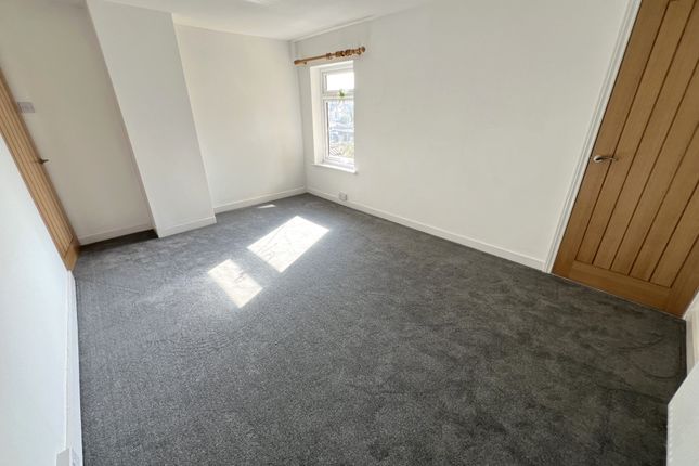 Terraced house to rent in Portland Place, Snodland