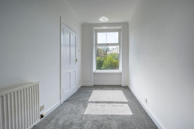 Flat for sale in Fintry Drive, Glasgow