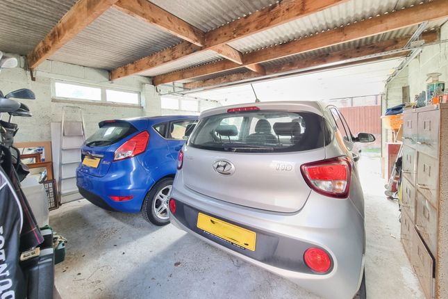 16, Grove Road, Portsmouth photo 4