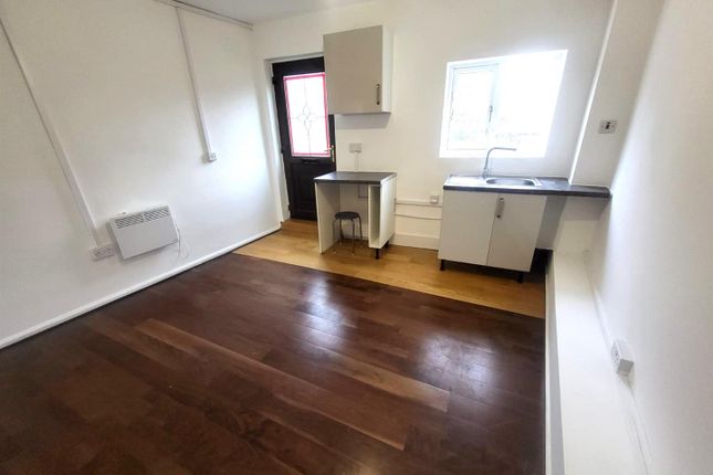 13A, High Street, Wolverhampton photo 3