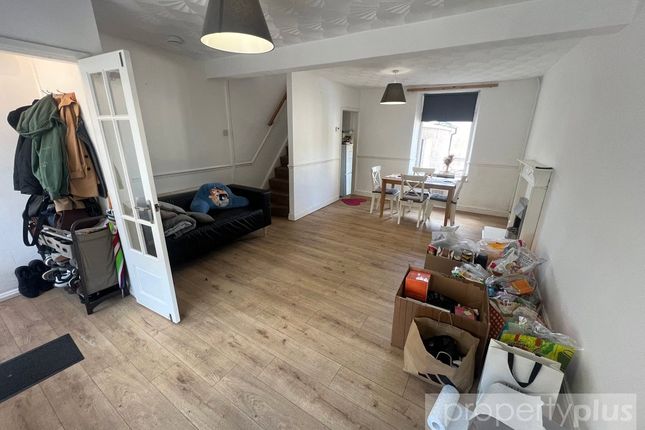 35, Cornwall Road, Rhondda Cynon Taff photo 2