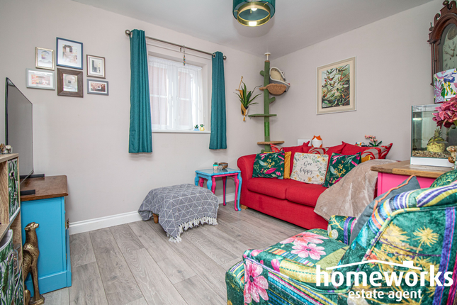 6, Erwin Court, Dereham photo 2