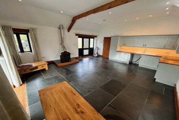 Barn conversion to rent in Lanreath, Looe