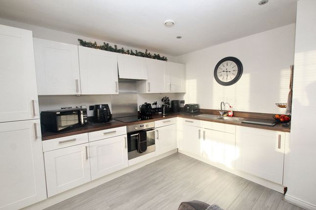 Apt 18, Birch Hill Clock Tower, Rochdale photo 3