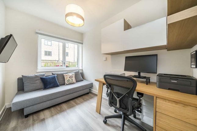 1 Rose House, 2, Plum Mews, London photo 4