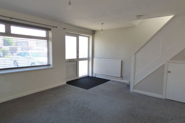 5, Langley Close, Worcester photo 3