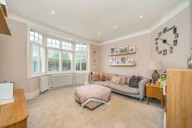 15, Temple Fortune Lane, London photo 4