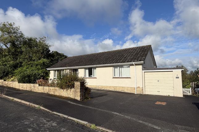 6, Meadow Park, South Molton photo 3