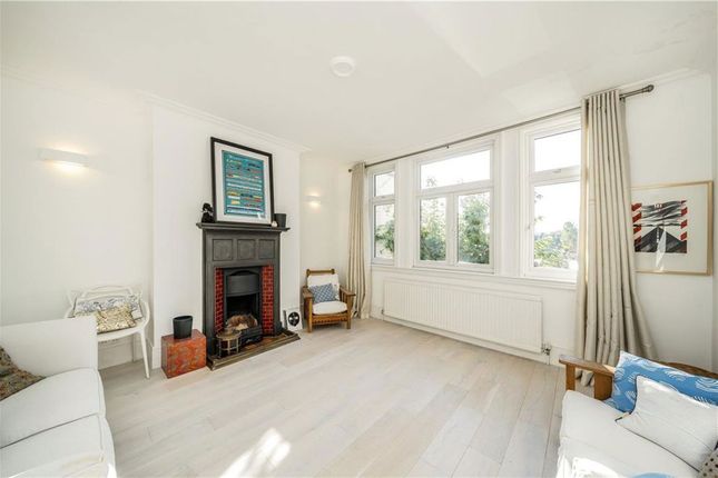 11, North Worple Way, London photo 2