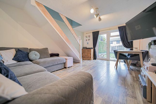 11, Wellesley Close, Melksham photo 4