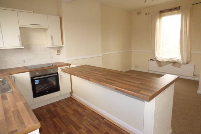 Thumbnail Flat to rent in Markham Avenue, Carcroft, Doncaster