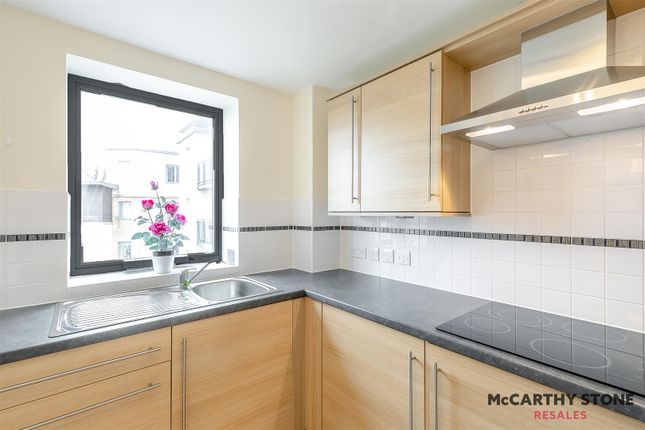 56 Jenner Court, St. Georges Road, Cheltenham photo 4