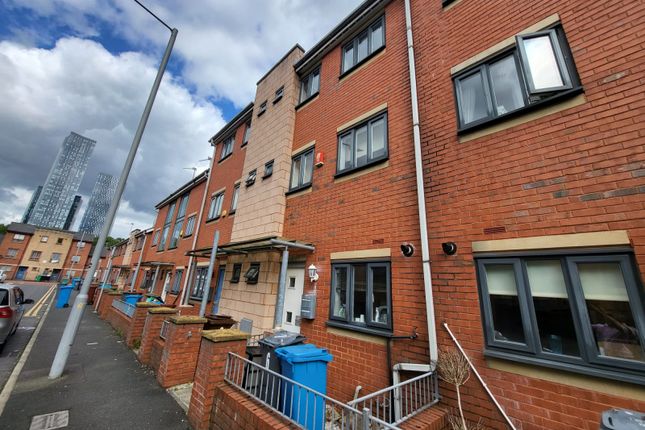 Thumbnail Town house to rent in New Welcome Street, Hulme, Manchester
