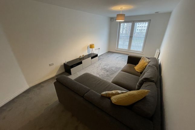 20 St Josephs Court, Dundee photo 5
