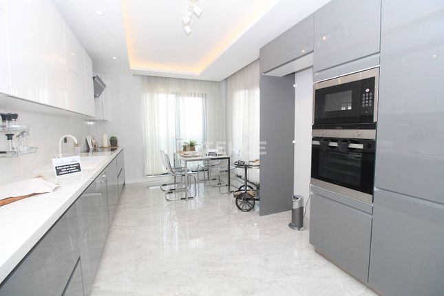 Apartment for sale in İstiklal, Osmangazi, Bursa, Türkiye