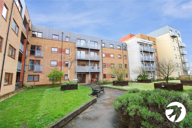 Flat to rent in North Star Boulevard, Greenhithe, Kent